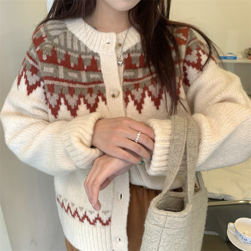 Knitted round neck cardigan christmas sweater for women