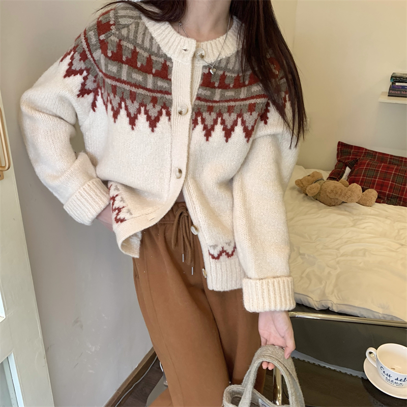 Knitted round neck cardigan christmas sweater for women