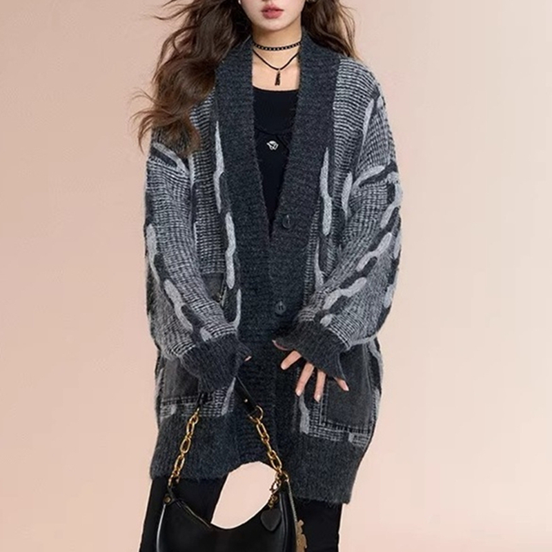 Loose splice cardigan autumn and winter V-neck coat