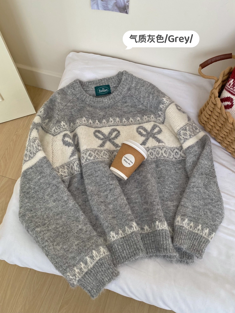 Embroidered knitted bow autumn and winter unique sweater