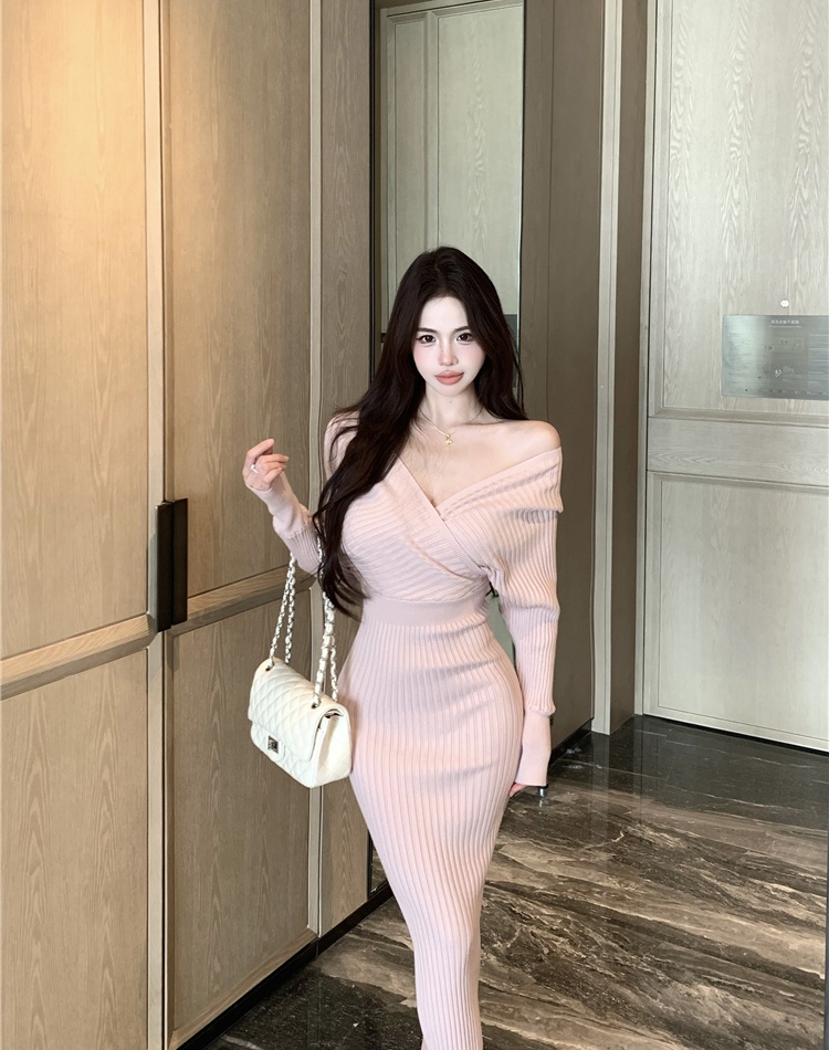 Slim pinched waist dress knitted V-neck long dress