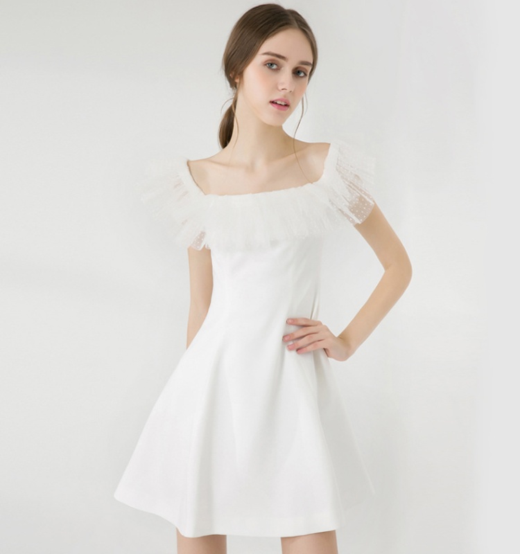 Gauze horizontal collar strapless European style dress for women