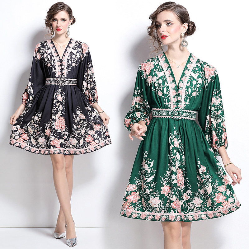 V-neck lantern sleeve court style printing retro dress