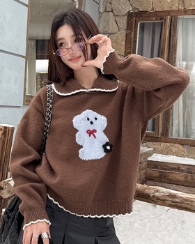 Autumn and winter doll collar commuting sweater for women