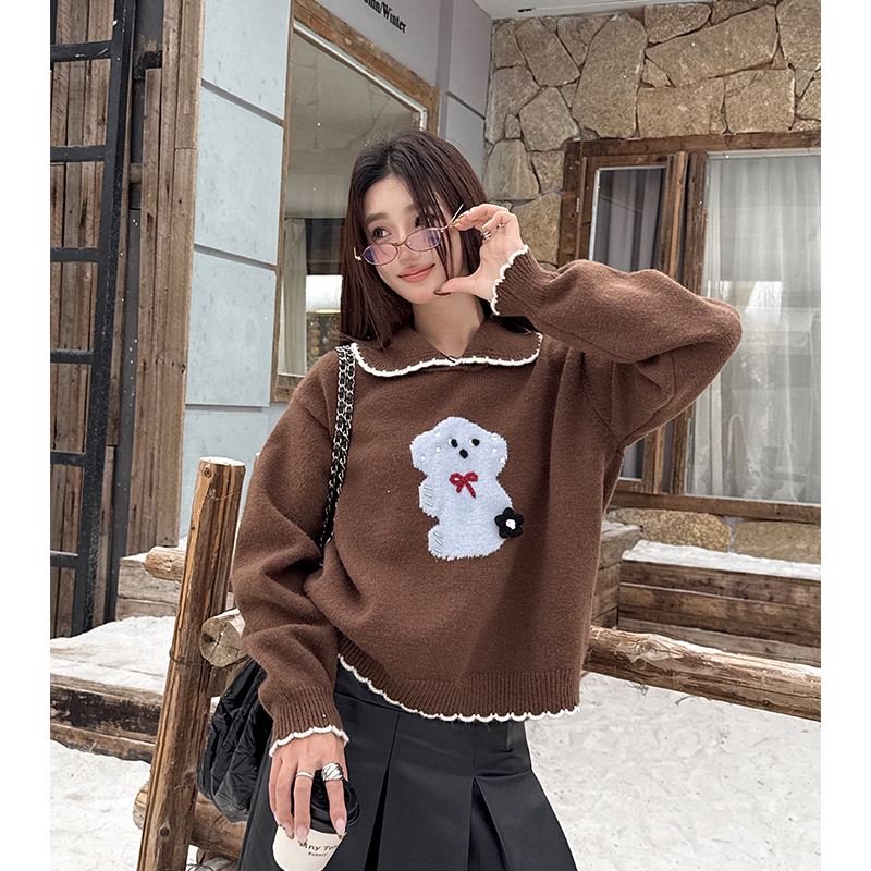 Autumn and winter doll collar commuting sweater for women