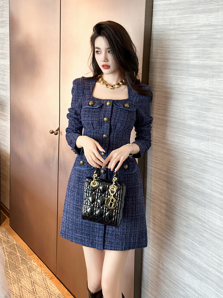 Square collar autumn and winter temperament dress for women