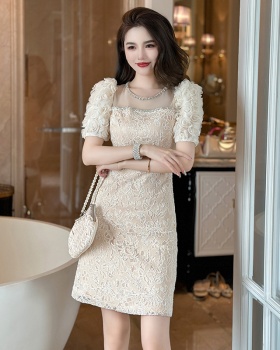 Lace package hip tender petal slim summer dress for women