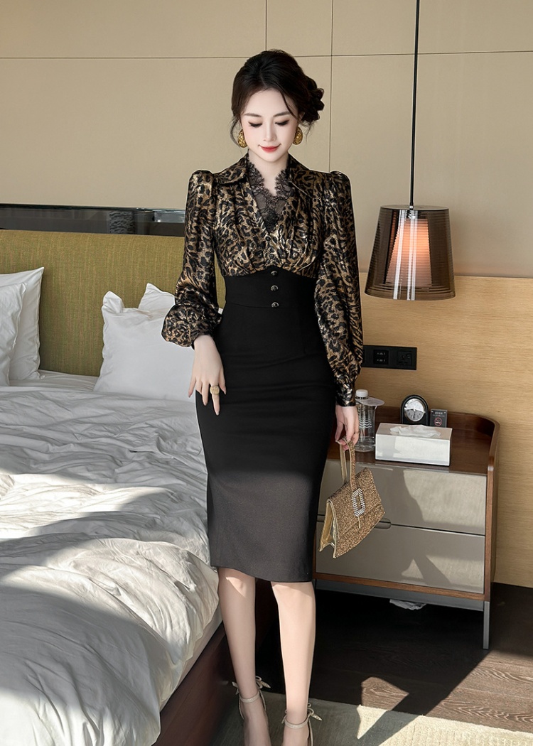 Splice pinched waist leopard package hip dress for women