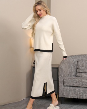 Winter long skirt simple sweater a set for women