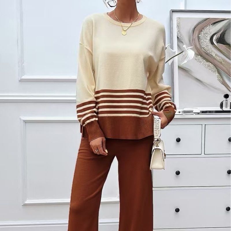 Straight long pants sweater a set for women