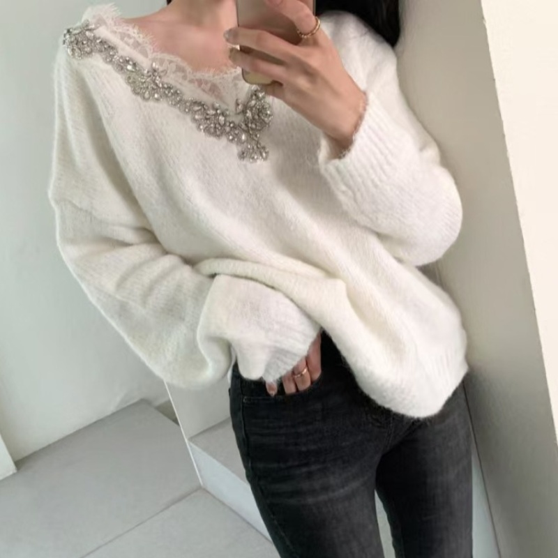 Rhinestone lace sweet style V-neck sweater