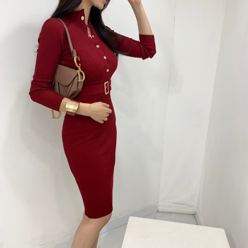 Slim package hip with belt knitted elegant dress