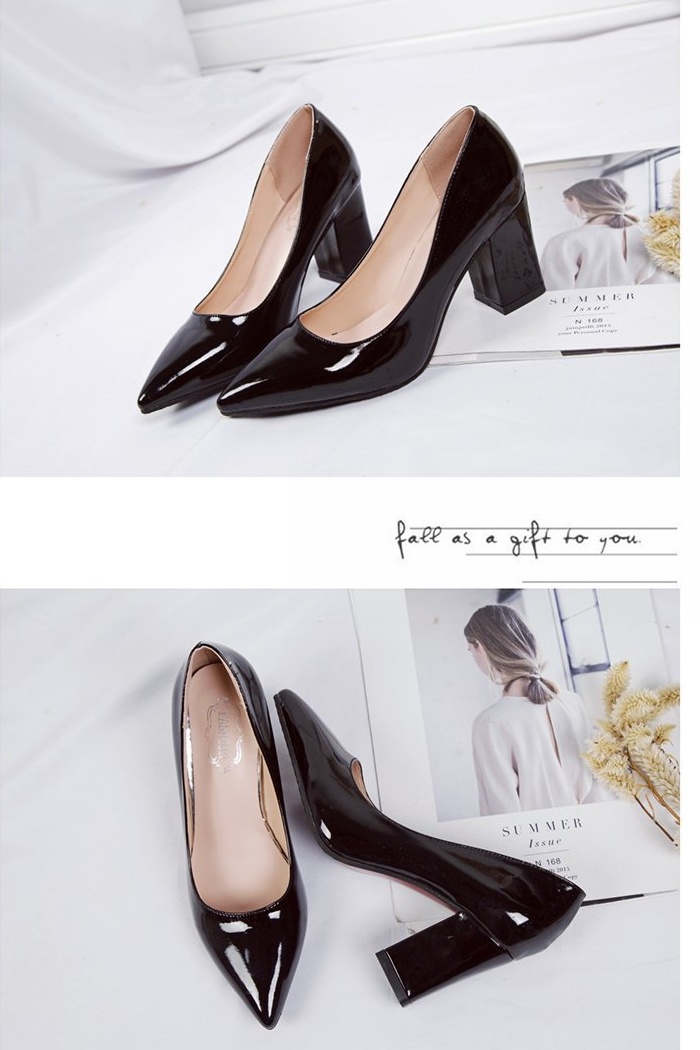 Low autumn thick leather pure pointed shoes for women