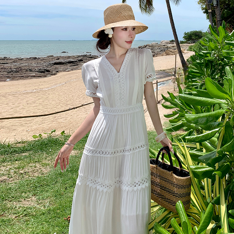 Lady white long dress pinched waist vacation dress