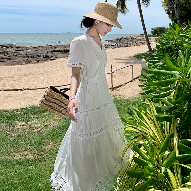 Lady white long dress pinched waist vacation dress