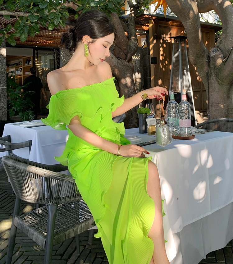 Sexy temperament dress pinched waist flat shoulder long dress