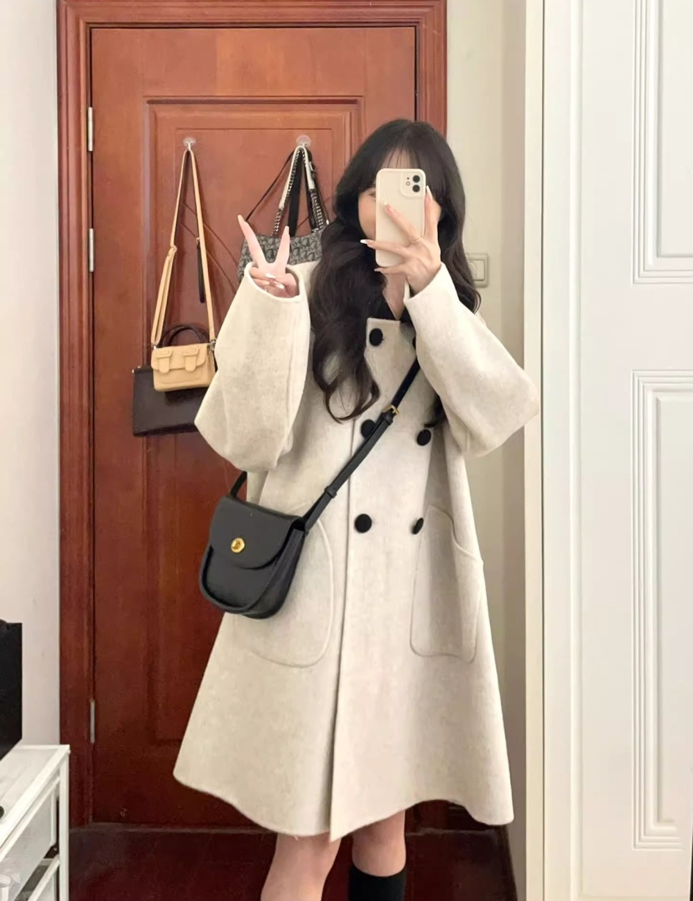 Hepburn style woolen coat overcoat for women