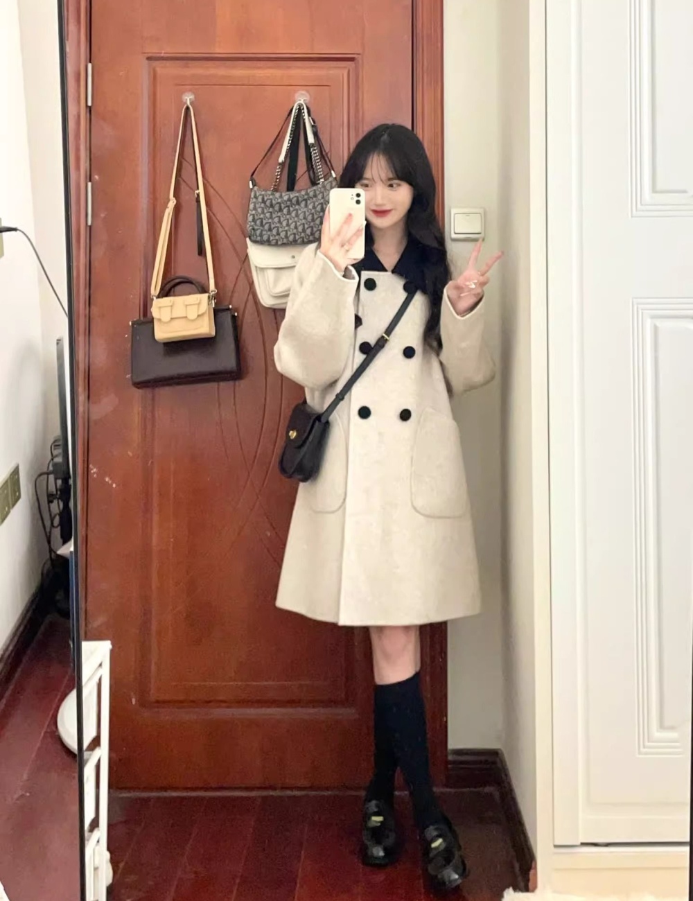 Hepburn style woolen coat overcoat for women