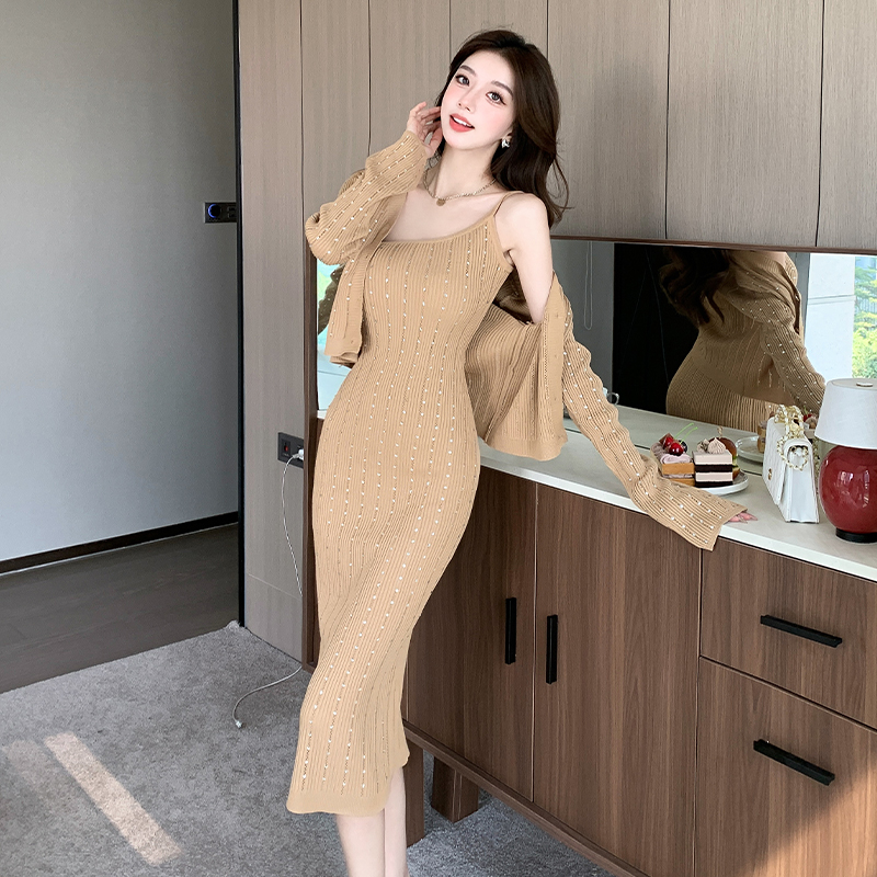 Rhinestone dress sloping shoulder cardigan 2pcs set