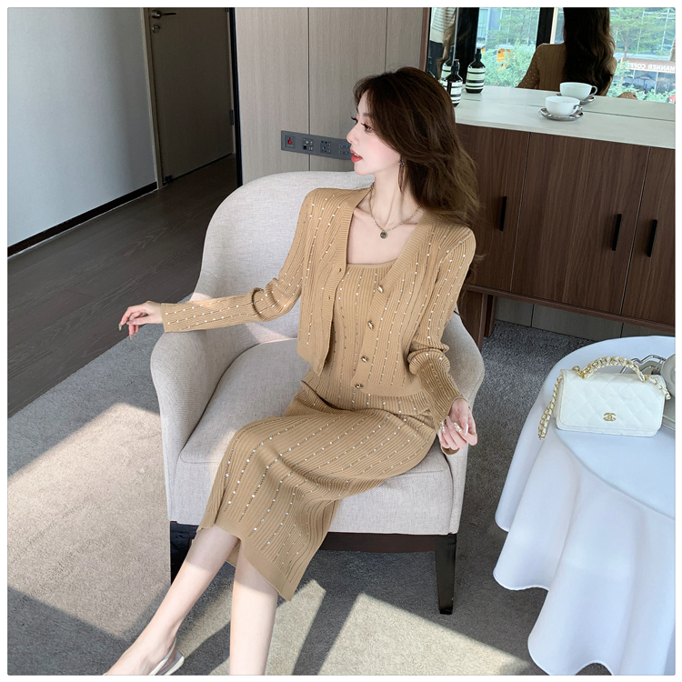 Rhinestone dress sloping shoulder cardigan 2pcs set