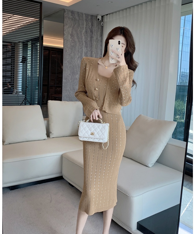 Rhinestone dress sloping shoulder cardigan 2pcs set