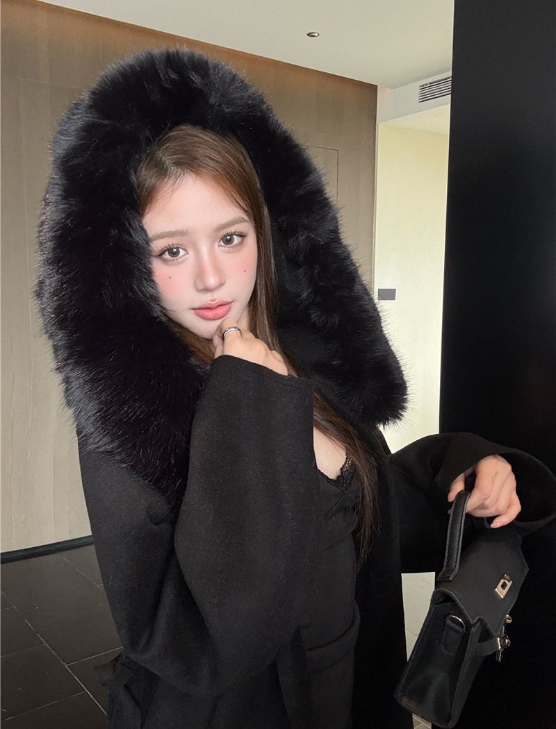 Long fur collar autumn and winter hooded woolen coat