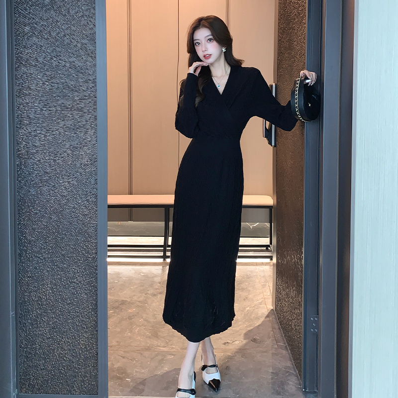 Autumn and winter black overcoat long dress for women