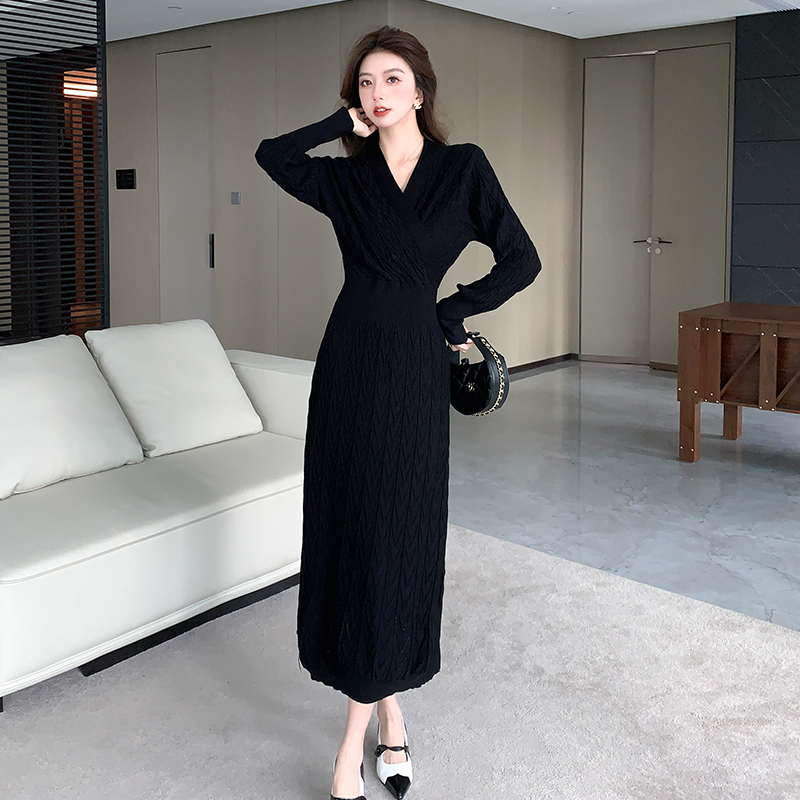 Autumn and winter black overcoat long dress for women