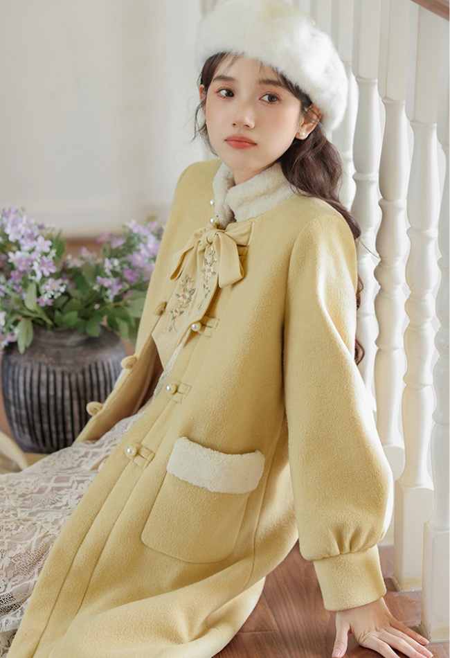 Fur collar embroidery woolen coat splice overcoat