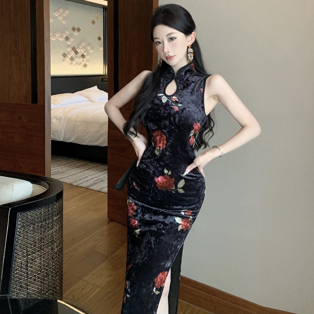 Chinese style long dress sleeveless slim cheongsam