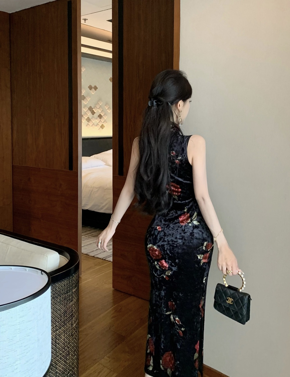 Chinese style long dress sleeveless slim cheongsam