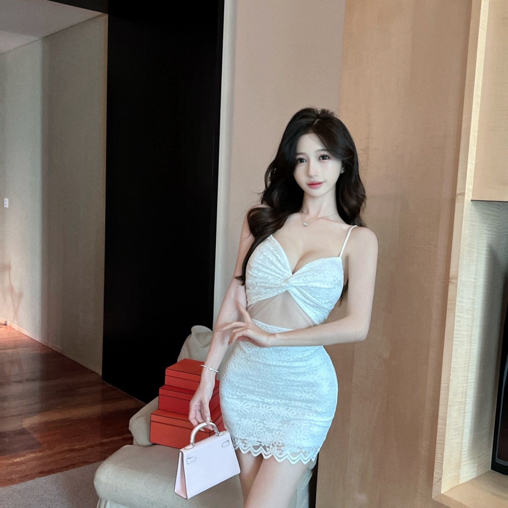 Lace package hip sexy low-cut sling bottoming dress