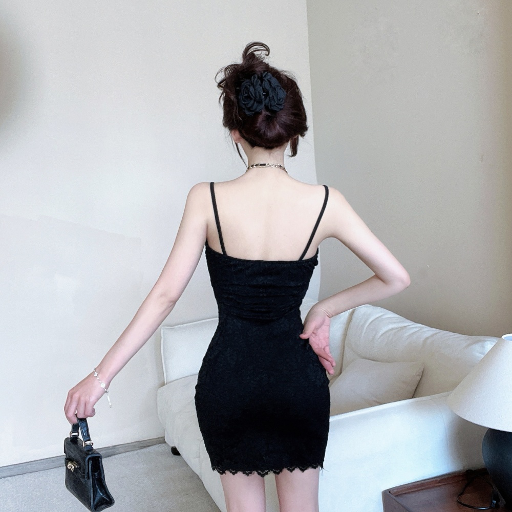 Short lace package hip sexy hollow low-cut sling dress