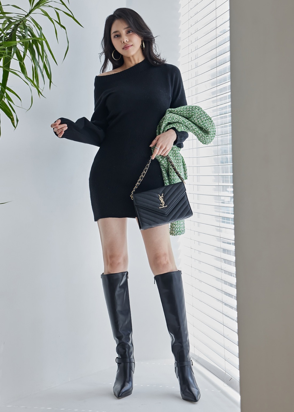 Long sleeve horizontal collar T-back knitted dress for women