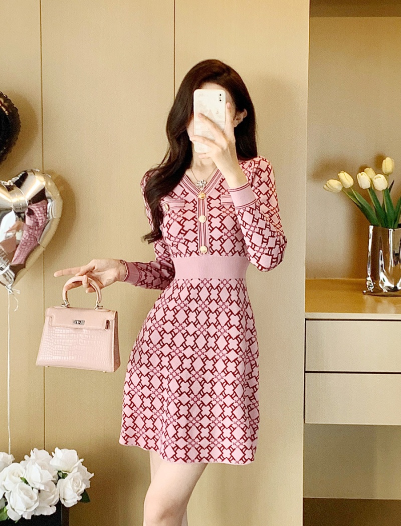 Knitted pink dress chanelstyle light luxury sweater dress