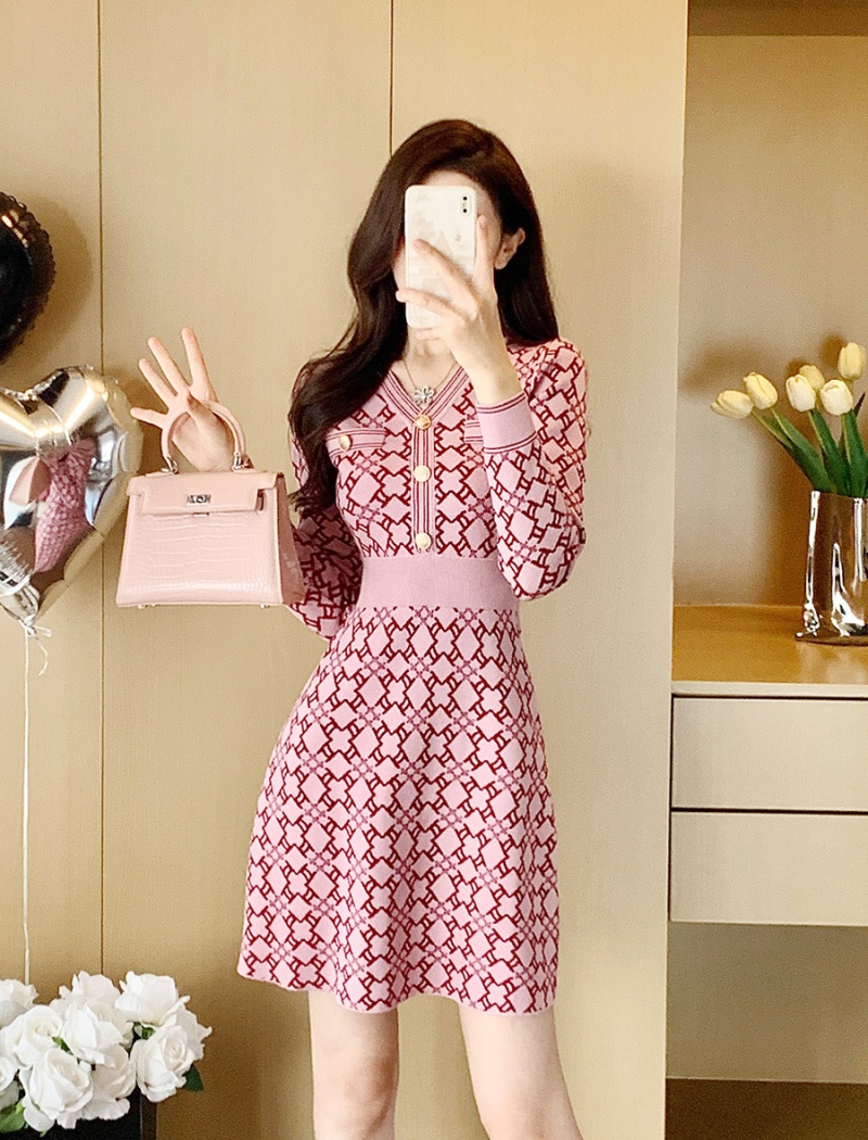 Knitted pink dress chanelstyle light luxury sweater dress