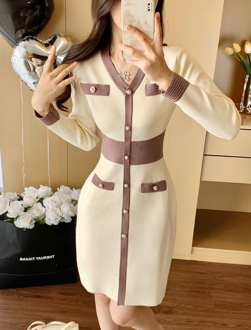 Knitted chanelstyle bottoming dress for women