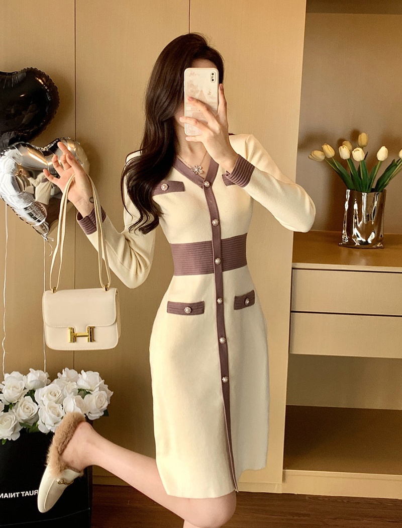 Knitted chanelstyle bottoming dress for women