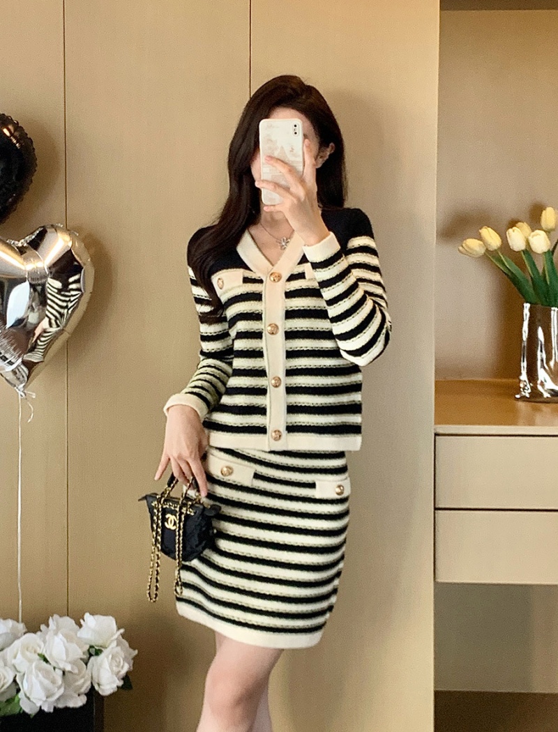 Casual fashion skirt spring knitted cardigan 2pcs set for women