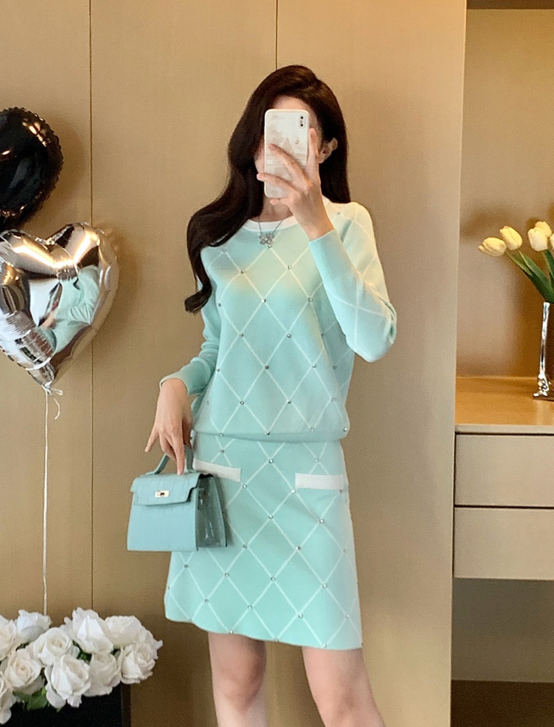 Knitted Casual long sleeve skirt 2pcs set for women