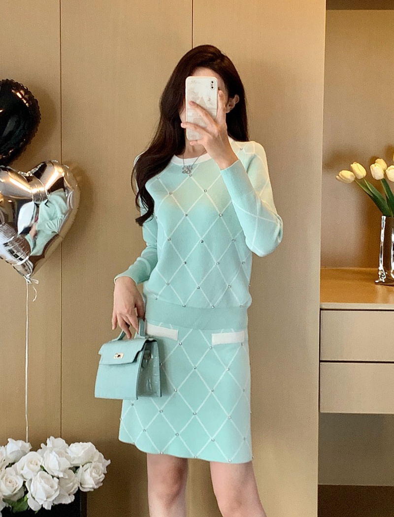 Knitted Casual long sleeve skirt 2pcs set for women