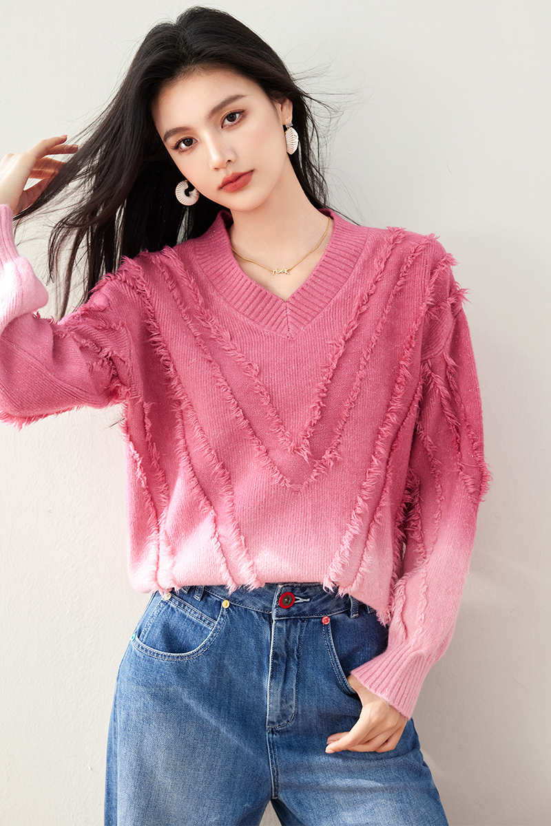 Loose lazy V-neck winter fat gradient slim sweater