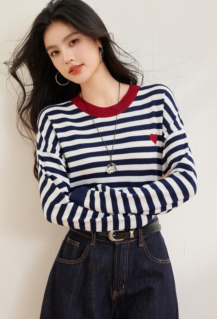 Wool blending stripe sweater heart navy style shirts