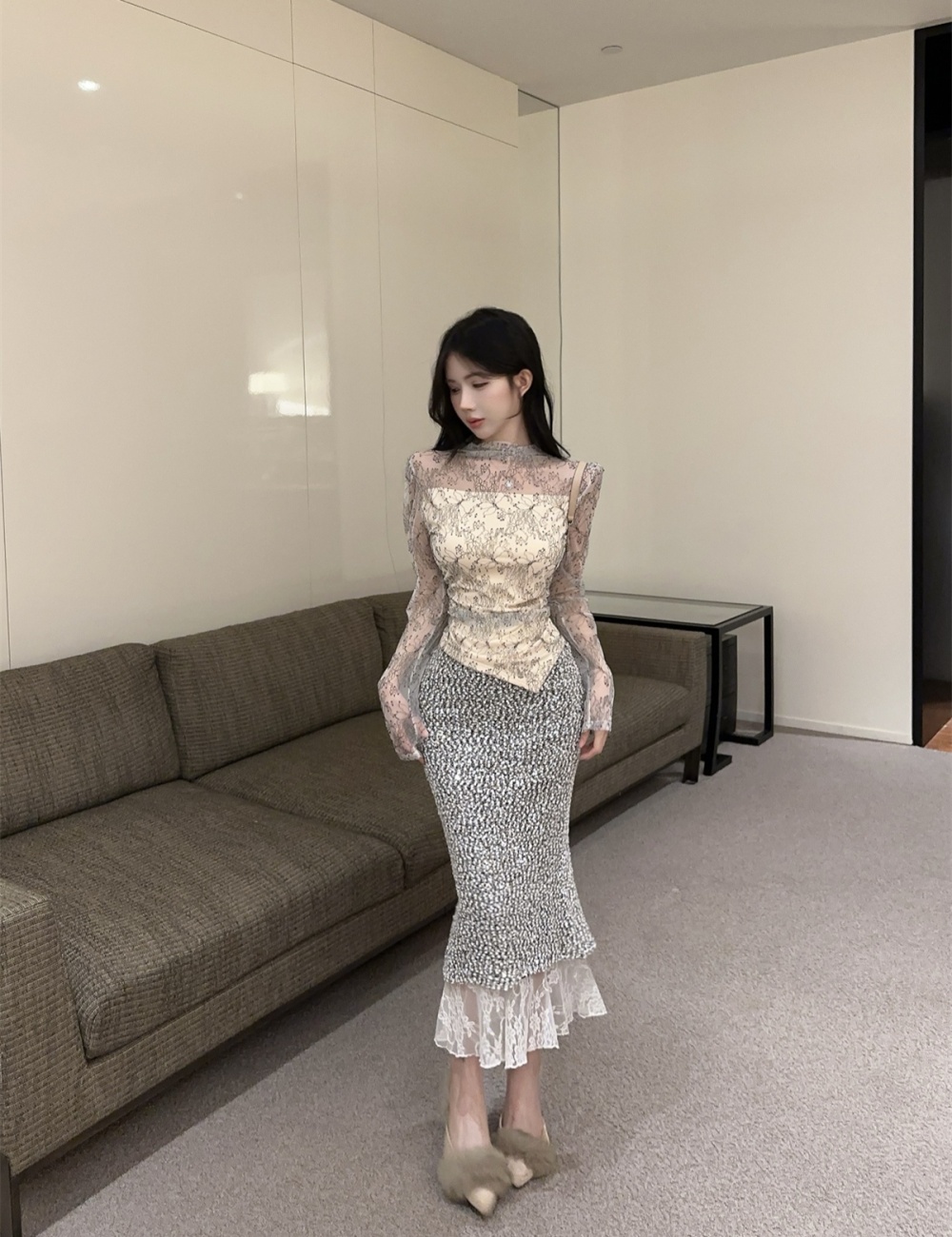 Sequins gauze tops long sleeve skirt a set for women