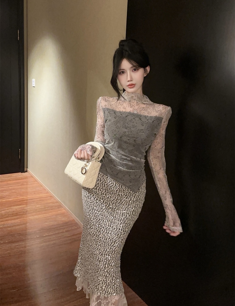 Sequins gauze tops long sleeve skirt a set for women