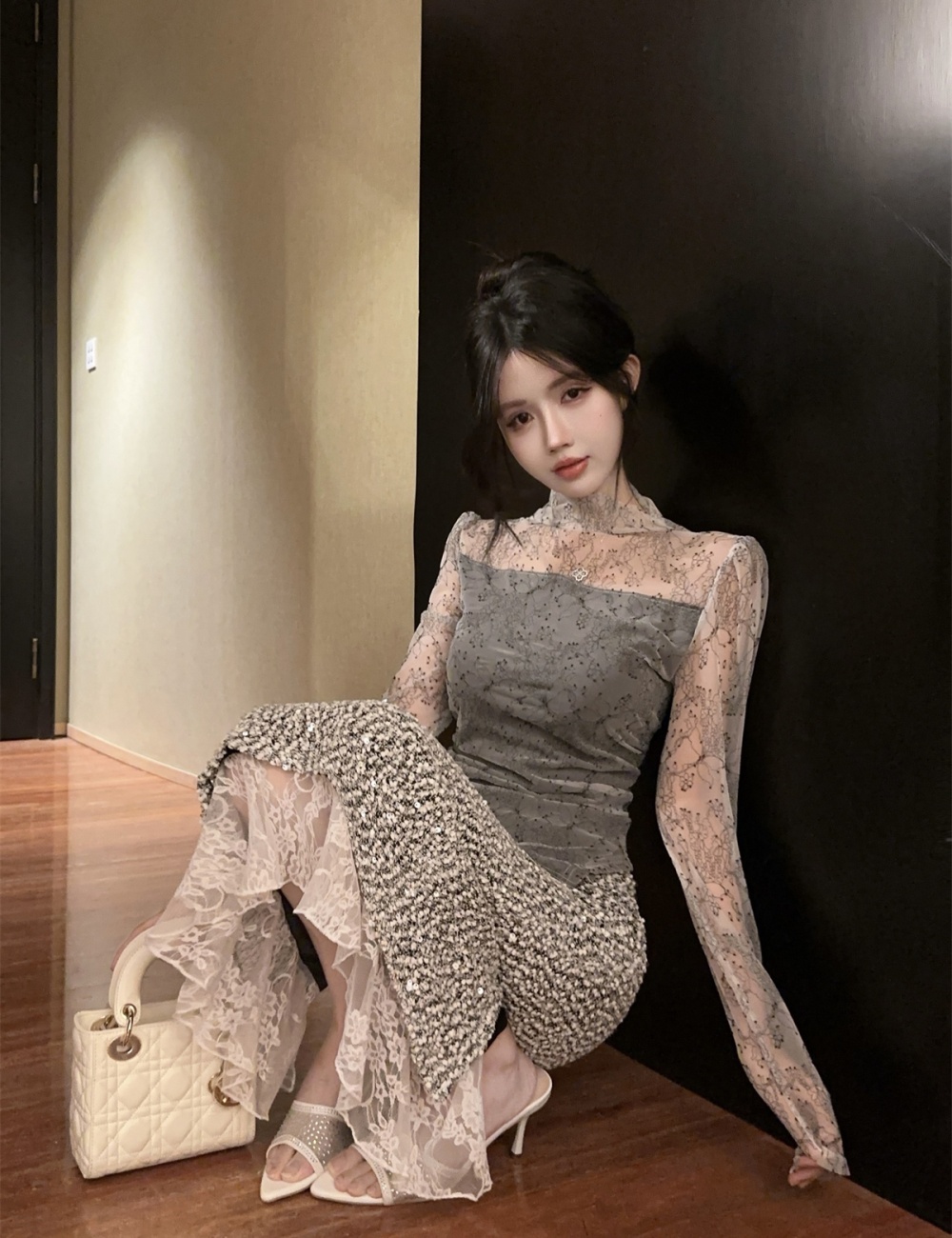 Sequins gauze tops long sleeve skirt a set for women