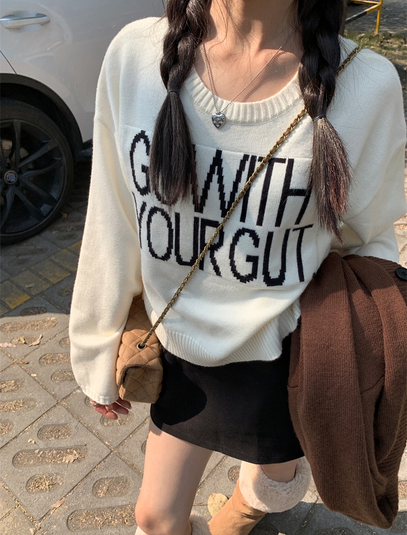 Loose letters sweater