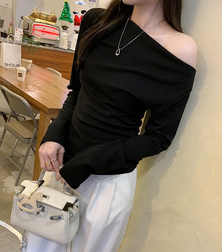 Slim white tops sloping shoulder bottoming shirt