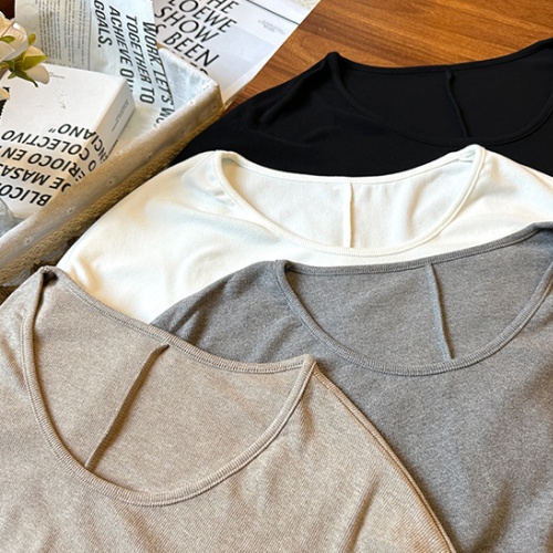 Loose T-shirt autumn and winter bottoming shirt for women