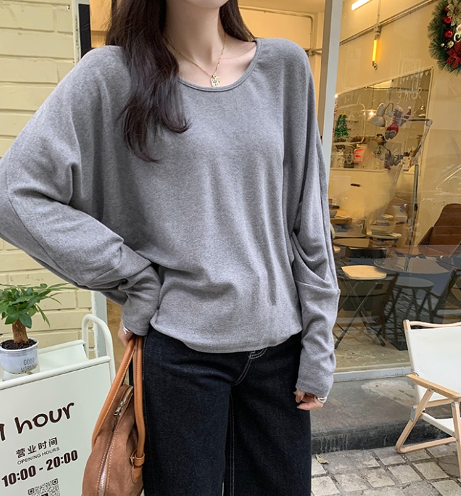 Loose T-shirt autumn and winter bottoming shirt for women